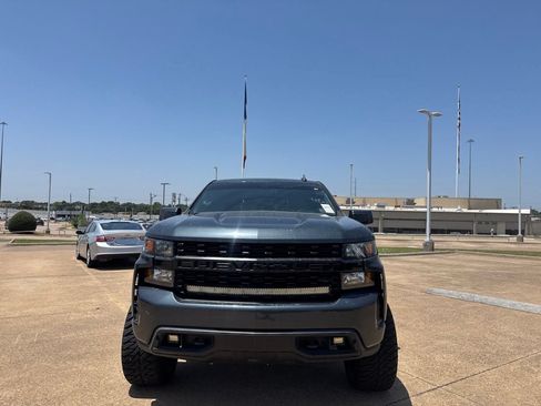 Used 2020 Chevrolet Silverado 1500 Custom w/ Custom Value Package RWD image 5