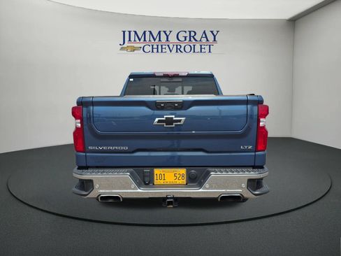 Used 2024 Chevrolet Silverado 1500 LTZ w/ LTZ Premium Package AWD/4WD image 4