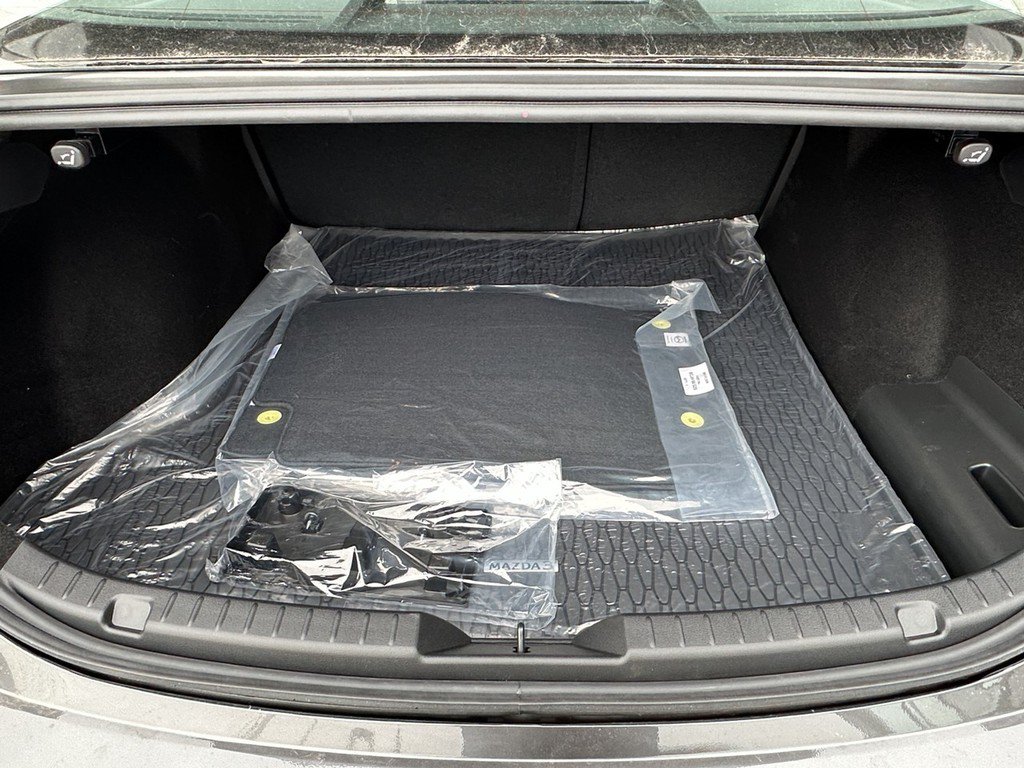 Used 2026 MAZDA MAZDA3 s Sport FWD image 4