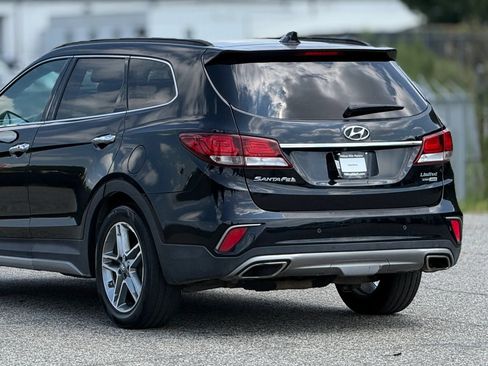 Used 2017 Hyundai Santa Fe Limited AWD/4WD image 16