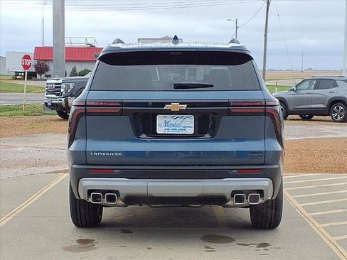 New 2026 Chevrolet Traverse LT w/ Driver Confidence Package image 21