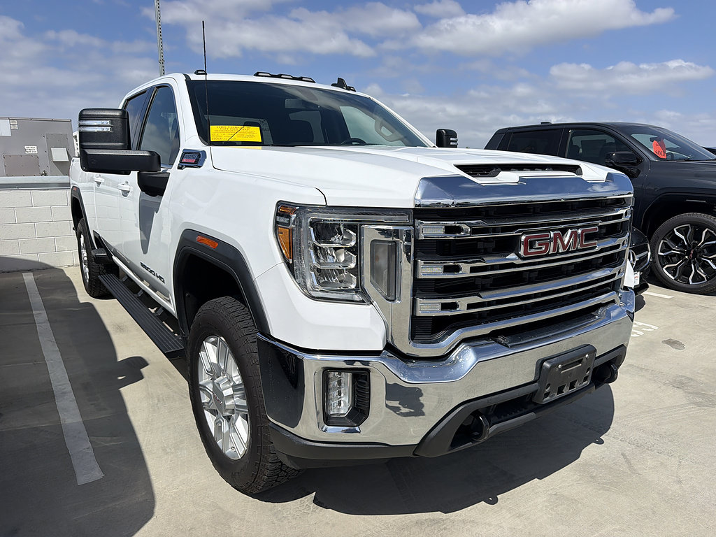 Used 2022 GMC Sierra 3500 SLE w/ SLE Value Package AWD/4WD image 3