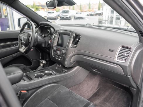 Used 2018 Dodge Durango SRT w/ SRT Interior Appearance Group image 39