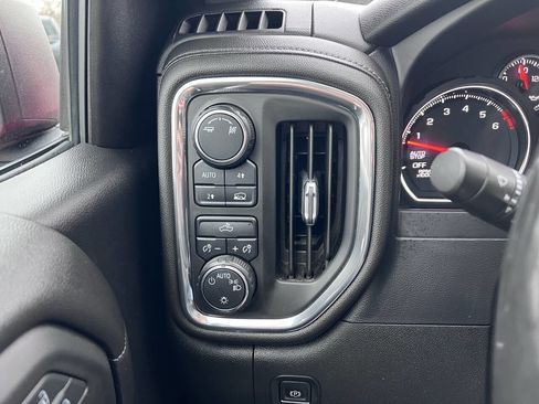 Used 2019 Chevrolet Silverado 1500 LT w/ All-Star Edition image 13