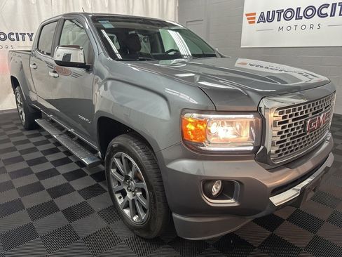 Used 2019 GMC Canyon Denali image 3