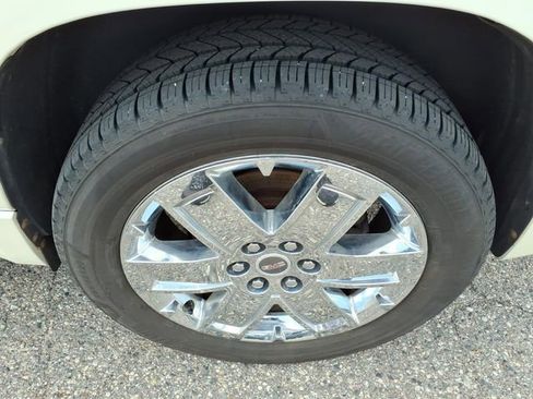 Used 2013 GMC Acadia Denali AWD/4WD image 21