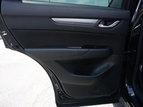Used 2020 MAZDA CX-5 Sport FWD image 13