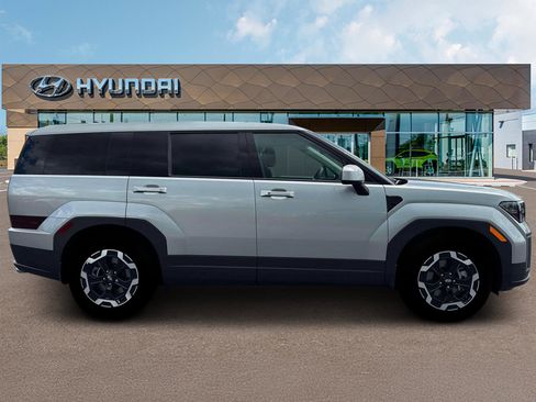 New 2026 Hyundai Santa Fe SE FWD image 9