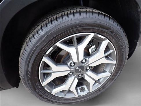 Used 2023 Kia Seltos EX AWD/4WD image 7