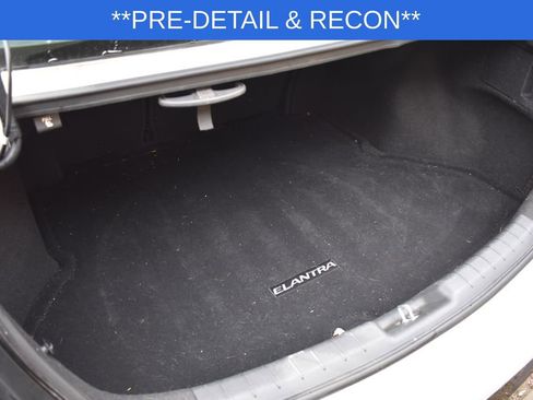 Used 2020 Hyundai Elantra Value Edition w/ Cargo Package (C1) image 10