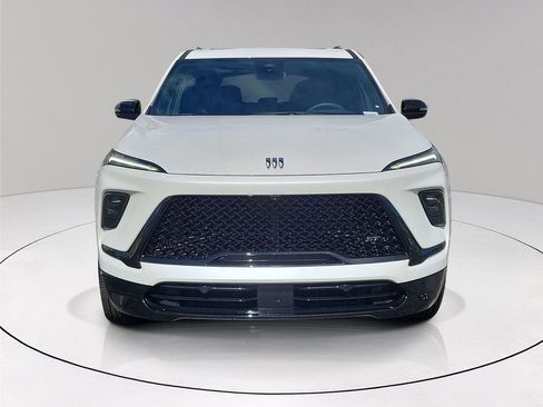 Used 2025 Buick Enclave Sport Touring w/ Power Package image 2