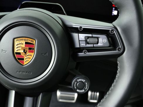 New 2026 Porsche Cayenne S AWD/4WD image 12