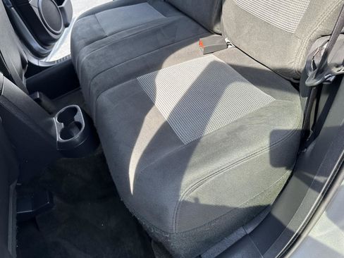 Used 2017 Jeep Patriot Latitude AWD/4WD image 31