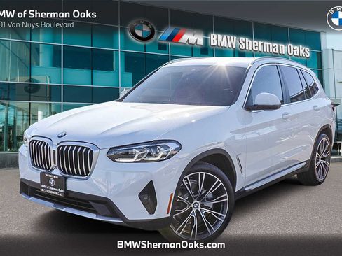 Used 2024 BMW X3 sDrive30i w/ Convenience Package image 1