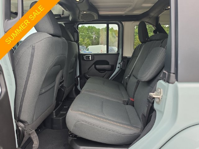 Certified 2024 Jeep Wrangler Unlimited w/ Convenience Group AWD/4WD image 13