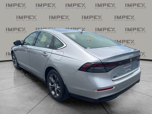 Used 2023 Honda Accord EX image 2