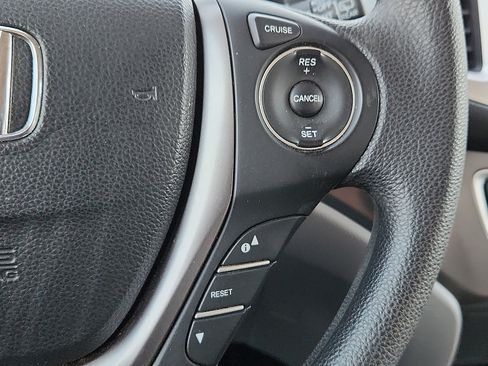 Used 2018 Honda Pilot EX image 17