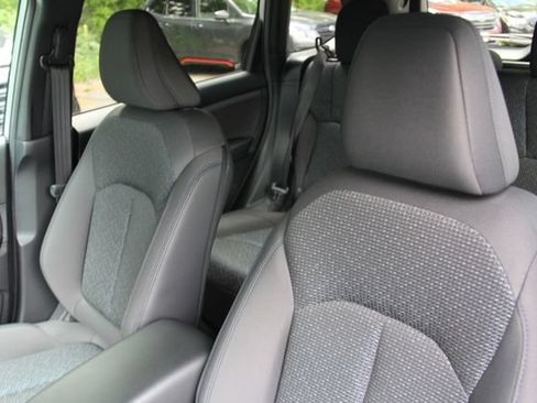 Certified 2026 Subaru Forester Premium AWD/4WD image 18