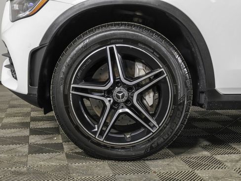 Used 2020 Mercedes-Benz GLC 300 4MATIC image 21