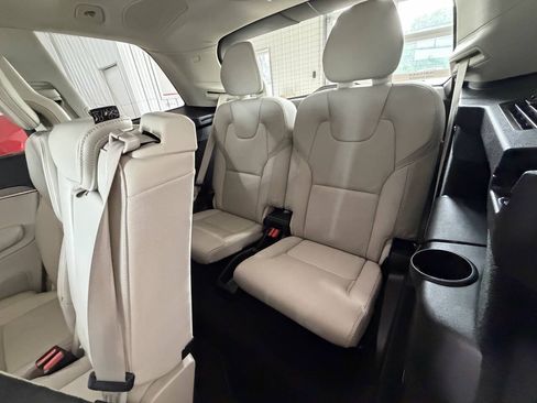 Used 2023 Volvo XC90 B6 Ultimate AWD/4WD image 27