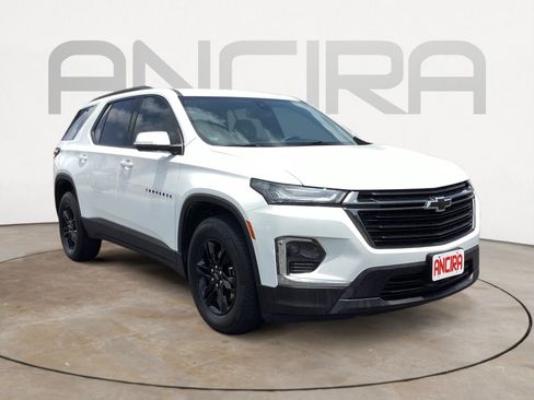 Used 2023 Chevrolet Traverse LS w/ Midnight/Sport Edition FWD image 7