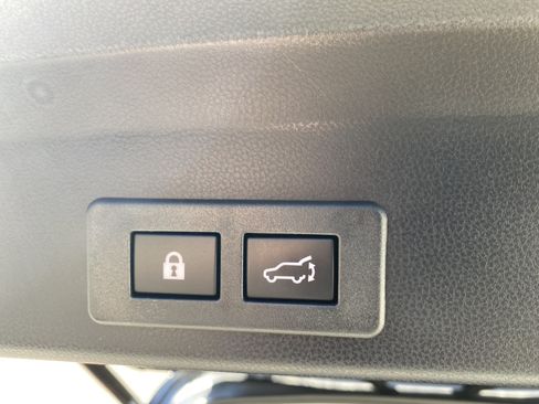 Certified 2024 Subaru Ascent Limited AWD/4WD image 36