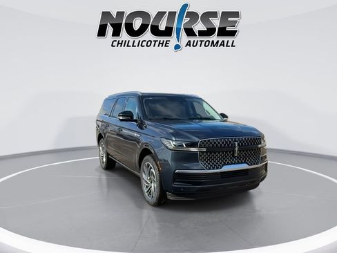 New 2026 Lincoln Navigator L Reserve image 3