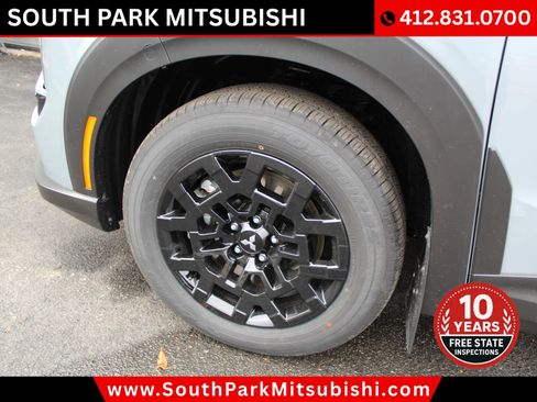 New 2026 Mitsubishi Outlander AWD image 30