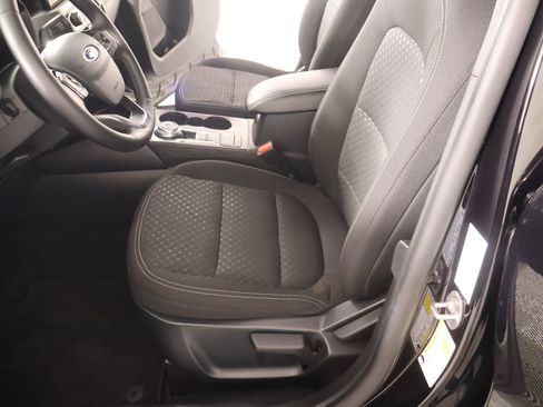 Used 2026 Ford Escape Active w/ Cold Weather Package FWD image 11