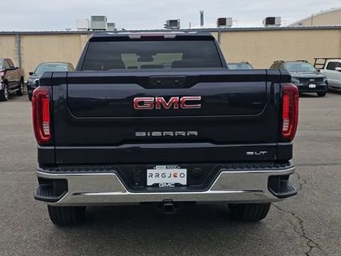 Used 2023 GMC Sierra 1500 SLT w/ SLT Premium Package AWD/4WD image 8