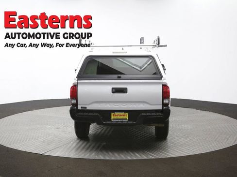 Used 2019 Toyota Tacoma SR image 35