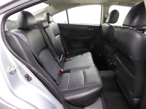 Used 2015 Subaru Legacy 3.6R Limited image 32