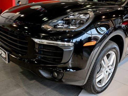 Used 2016 Porsche Cayenne image 9