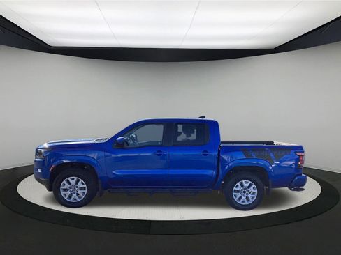 Used 2024 Nissan Frontier SV w/ SV Convenience Package image 5