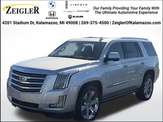 Used 2020 Cadillac Escalade Platinum AWD/4WD video 1