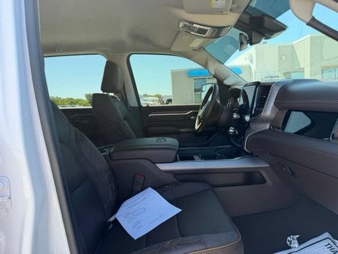 Used 2026 RAM 1500 Limited w/ Bed Utility Group AWD/4WD image 11