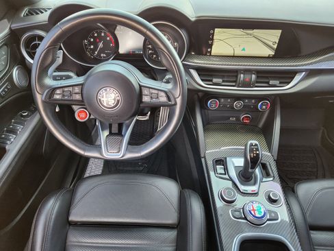 Used 2021 Alfa Romeo Stelvio Ti Sport AWD/4WD image 36