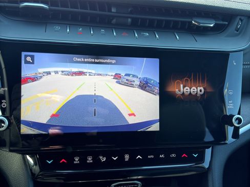 New 2026 Jeep Grand Cherokee L 4WD image 18