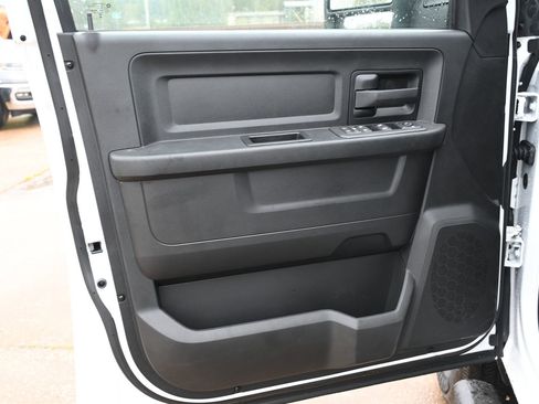 New 2026 RAM 2500 Tradesman w/ Chrome Appearance Group image 9