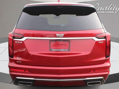 Used 2023 Cadillac XT6 Premium Luxury w/ Technology Package image 4