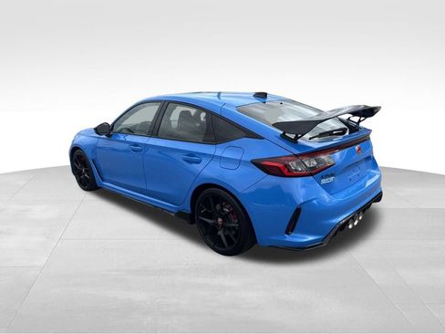 Used 2024 Honda Civic Type R image 4
