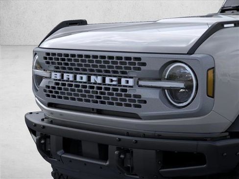 New 2026 Ford Bronco Badlands w/ Sasquatch Package AWD/4WD image 19