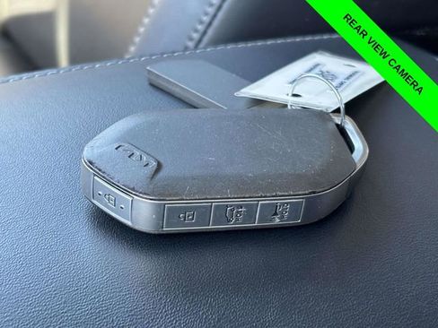 Used 2025 Kia Telluride S image 23