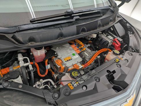 Used 2019 Chevrolet Bolt Premier w/ Infotainment Package image 14