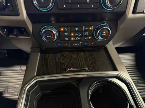 Used 2020 Ford F350 4x4 Crew Cab DRW Super Duty image 59