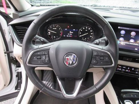 Used 2021 Buick Envision Preferred image 16