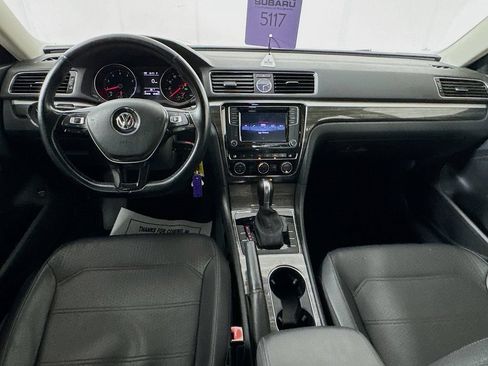 Used 2016 Volkswagen Passat 1.8T SE FWD image 27