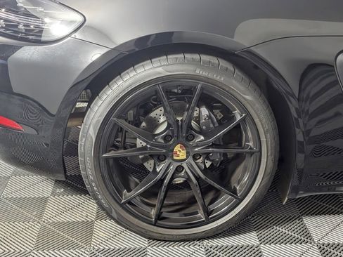 Certified 2023 Porsche 718 Boxster image 13