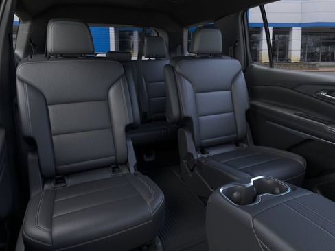 New 2026 Chevrolet Traverse LT image 17