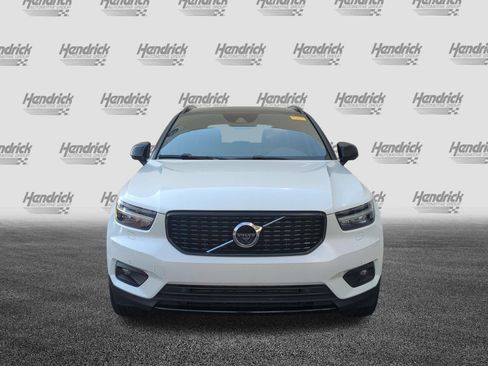 Used 2021 Volvo XC40 T5 R-Design w/ Advanced Package AWD/4WD image 3